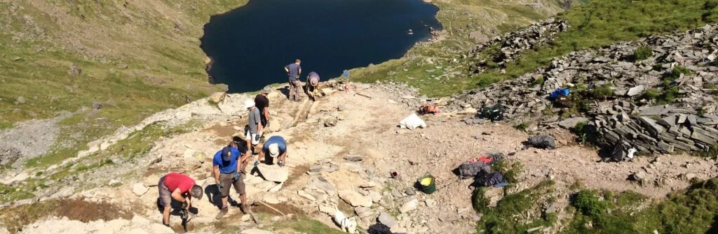 Park Cliffe raises £1500