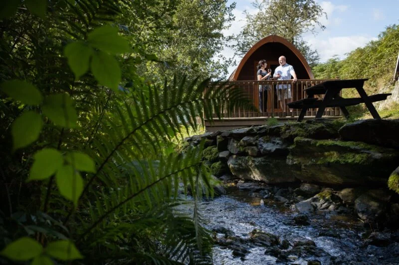 Streamside camping pod Park Cliffe