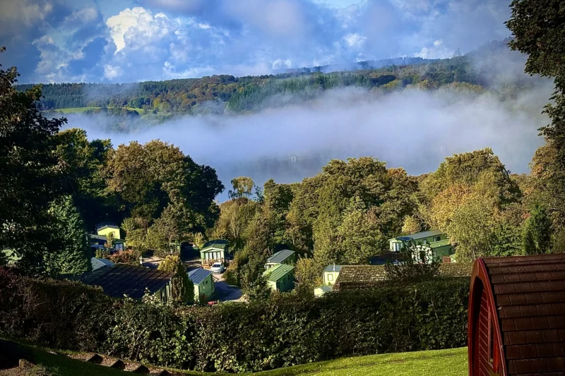 lake district mist over park cliffe