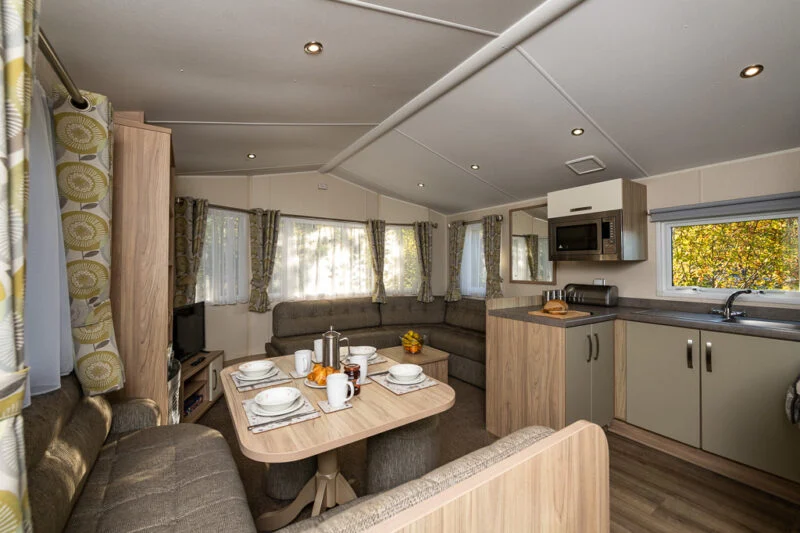 park cliffe static caravans for hire living and dining area