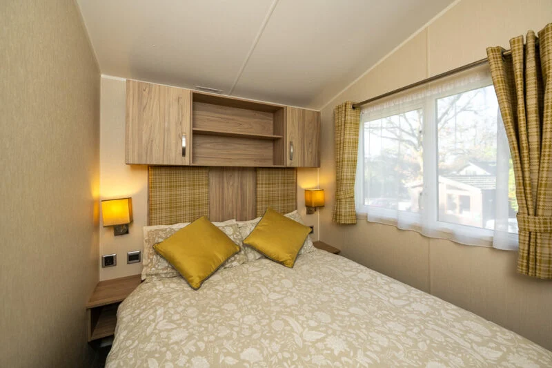park cliffe static caravans for hire master bedroom