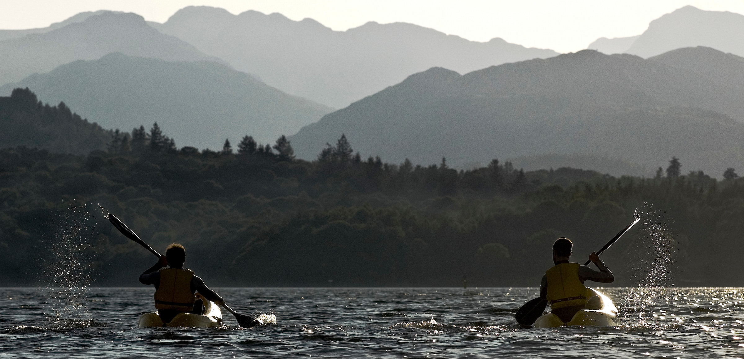 Windermere Canoe Kayak Explore the Lake District Park Cliffe