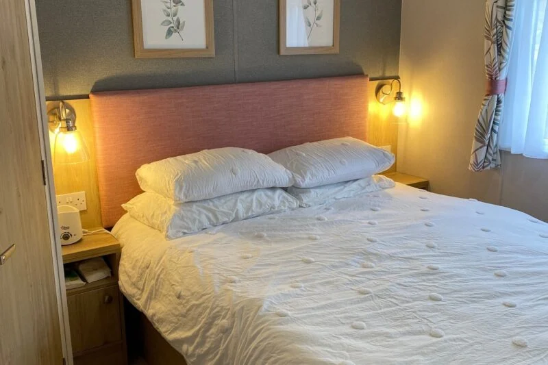 pre owned ABI Roecliffe master bedroom