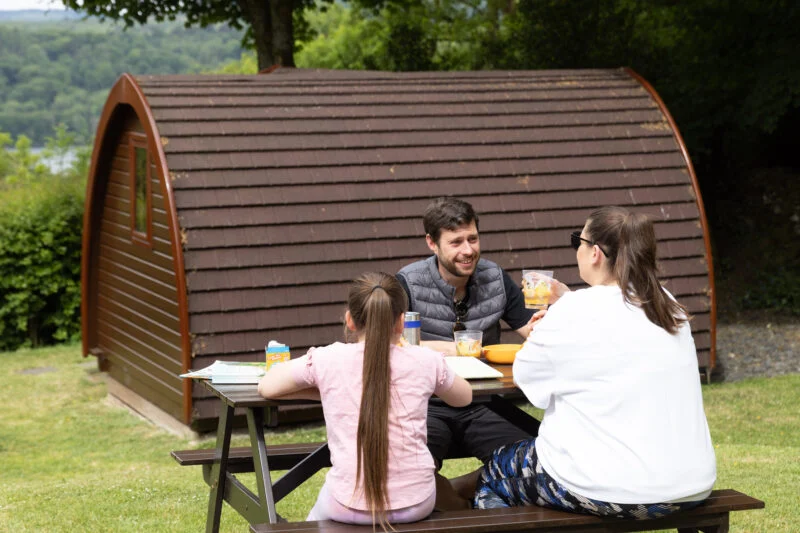 glamping pod breakfast at park cliffe