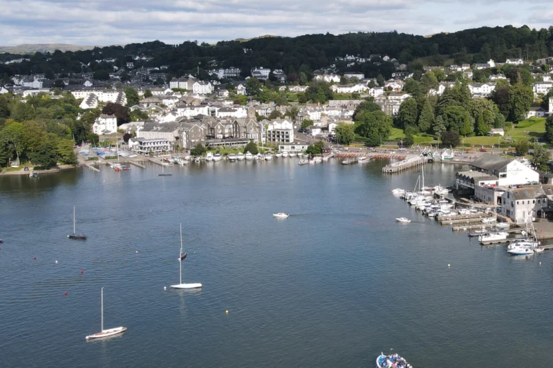 bowness-on-windermere panoramic shot