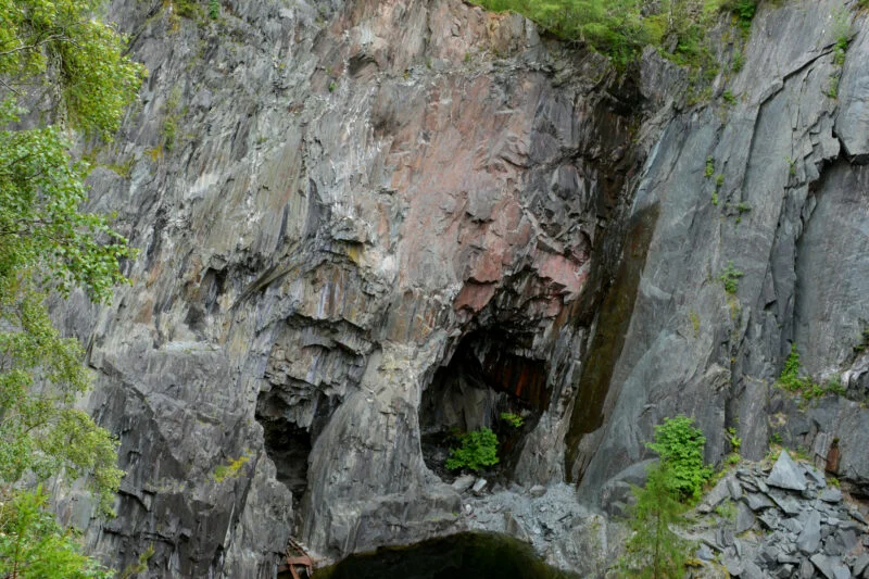hodge close quarry