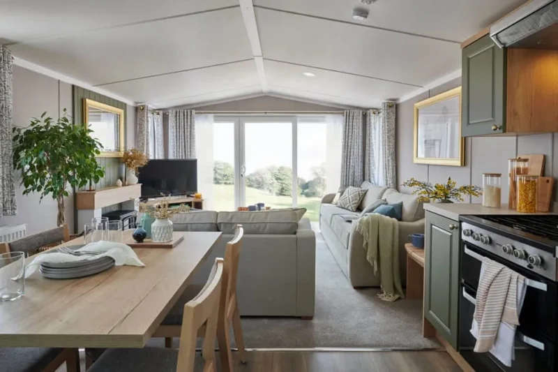 provence outlook holiday home kitchen diner